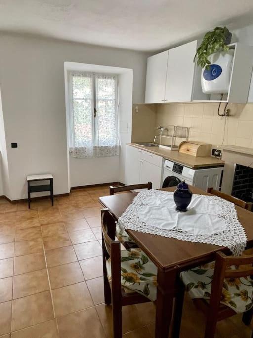 Casa Vacanze Da Meryon Albiano Magra ภายนอก รูปภาพ
